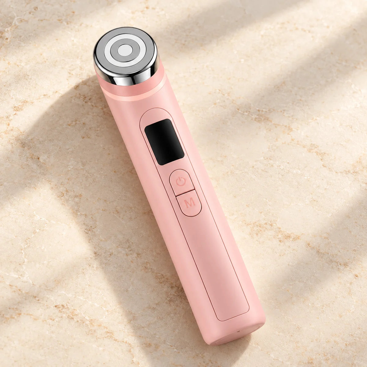 Skin Booster Pro rosa con cabezal circular, pantalla y dos botones